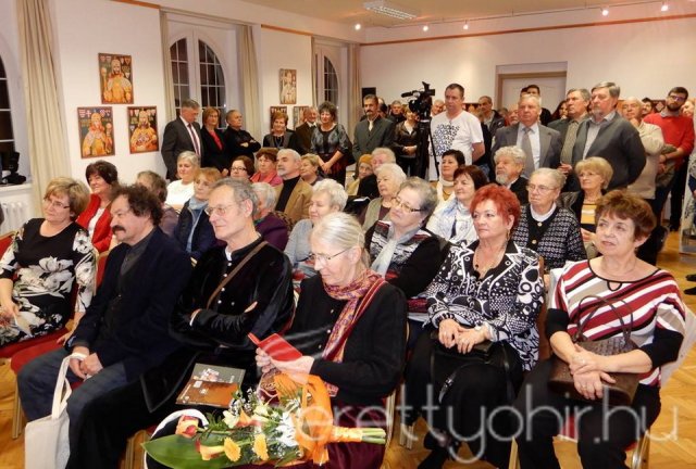 magyar királyok arcképcsarnoka kiállítás 30